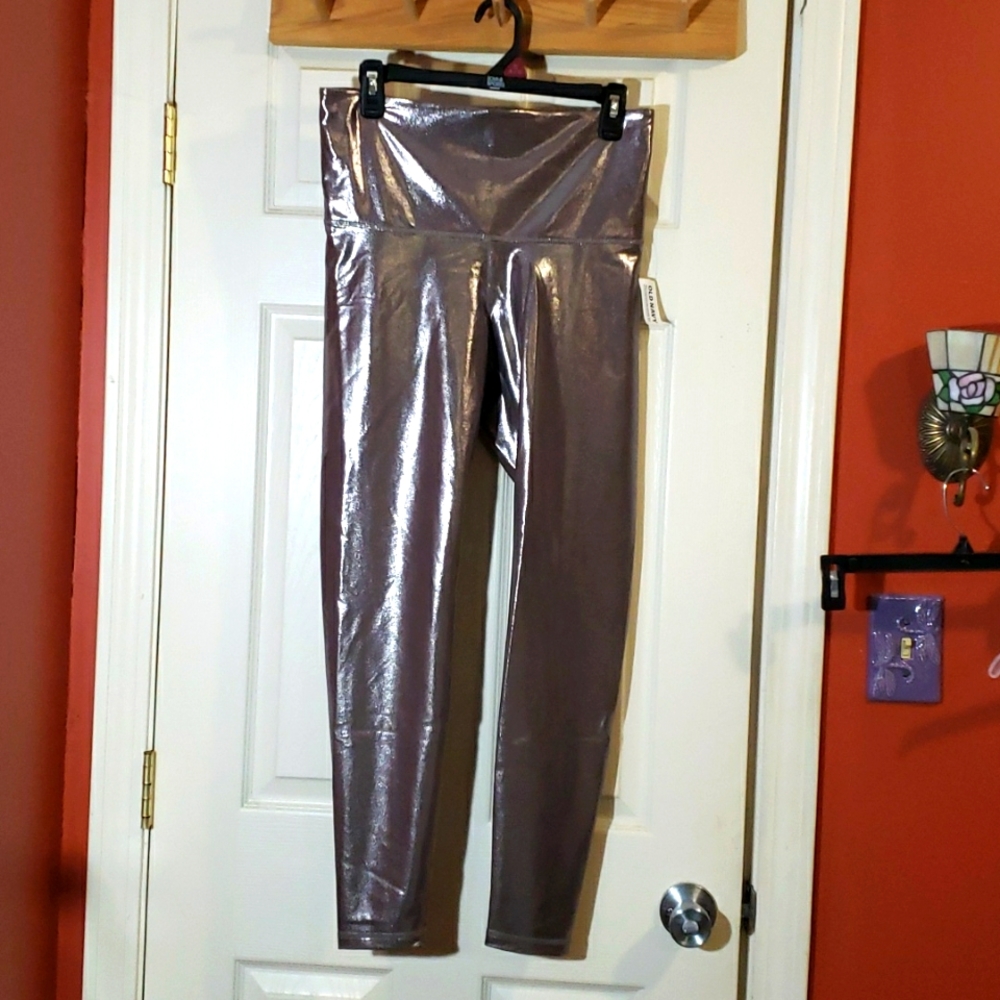 Old Navy Extra High Rise Powersoft Leggings - Picture 1 of 12